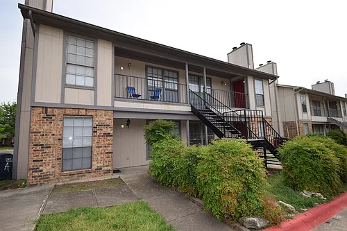 6401 Basswood Dr #C Photo 1 6401 Basswood Dr #C Photo 1