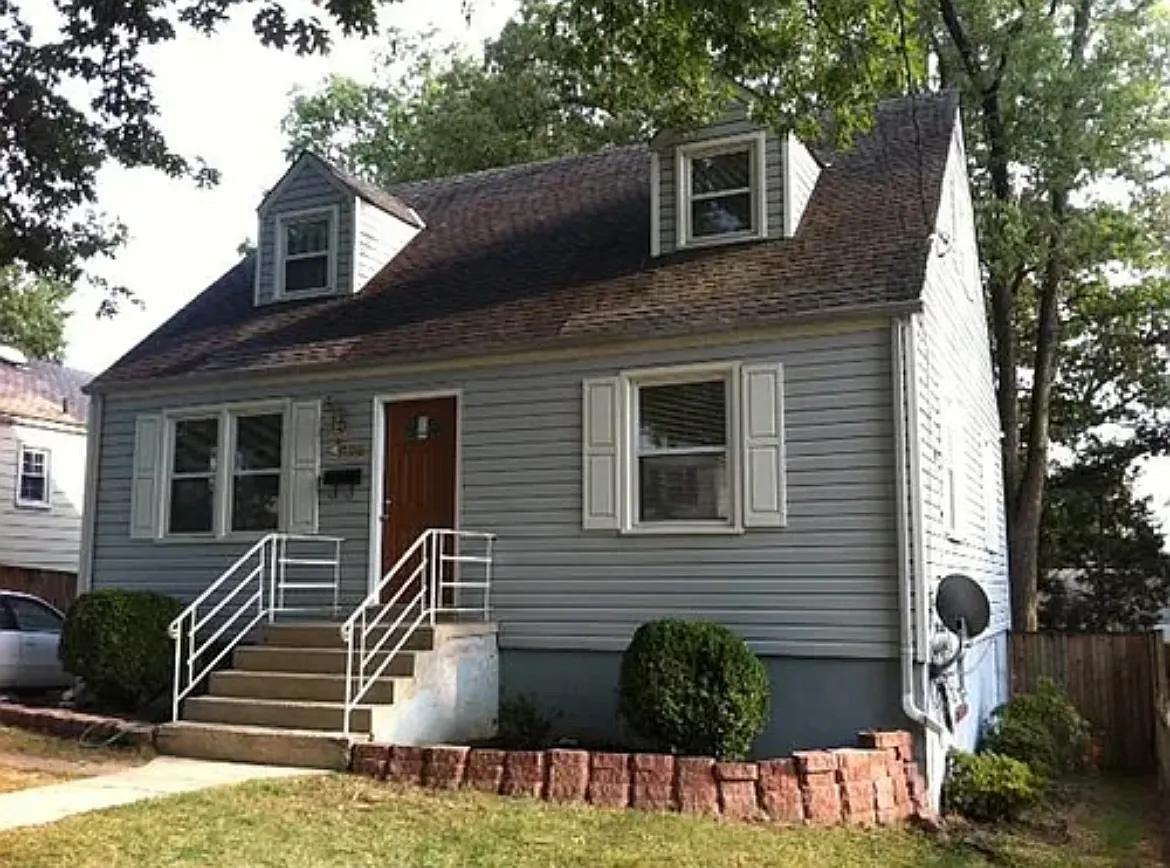 5023 Kenesaw St — Photo 1