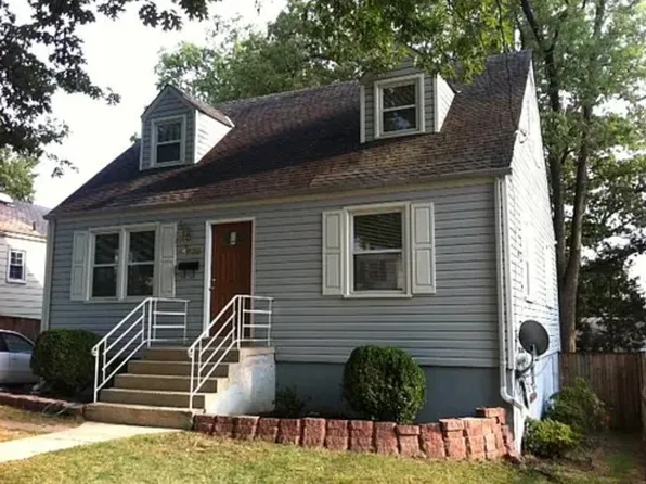 5023 Kenesaw St, College Park, MD 20740