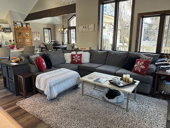 2nd image of 643 Deer Blvd #2