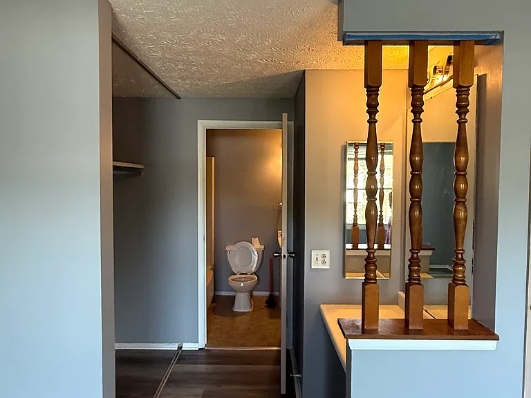 5966 Black Oak Dr — Photo 7