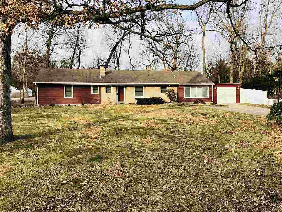 1st image of 19025 N Oakmont Dr