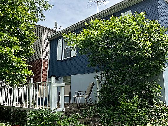 2nd image of 2602 Ardmore Ave