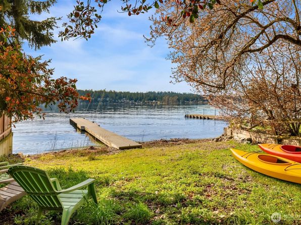 2642 E Lake Sammamish Parkway NE, Sammamish, WA 98074