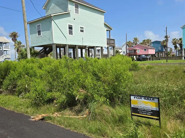 11217 Reagor Way, Galveston, TX 77554