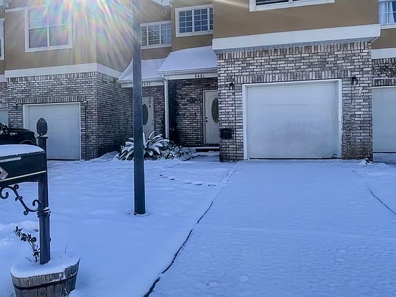 2nd image of 3461 Riverbend Cv