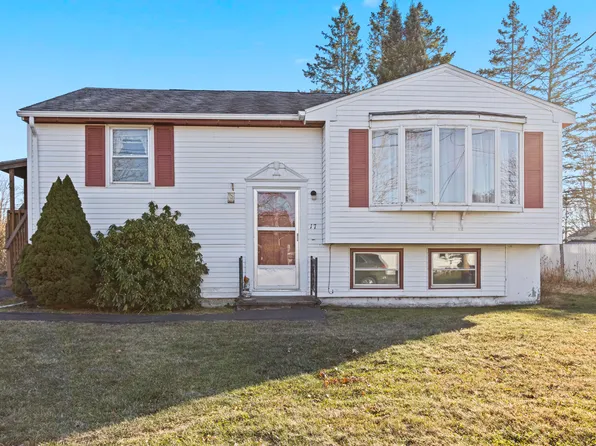 17 Anne Terrace, Westbrook, ME 04092