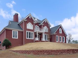 2415 Worth Ave, Loganville, GA 30052