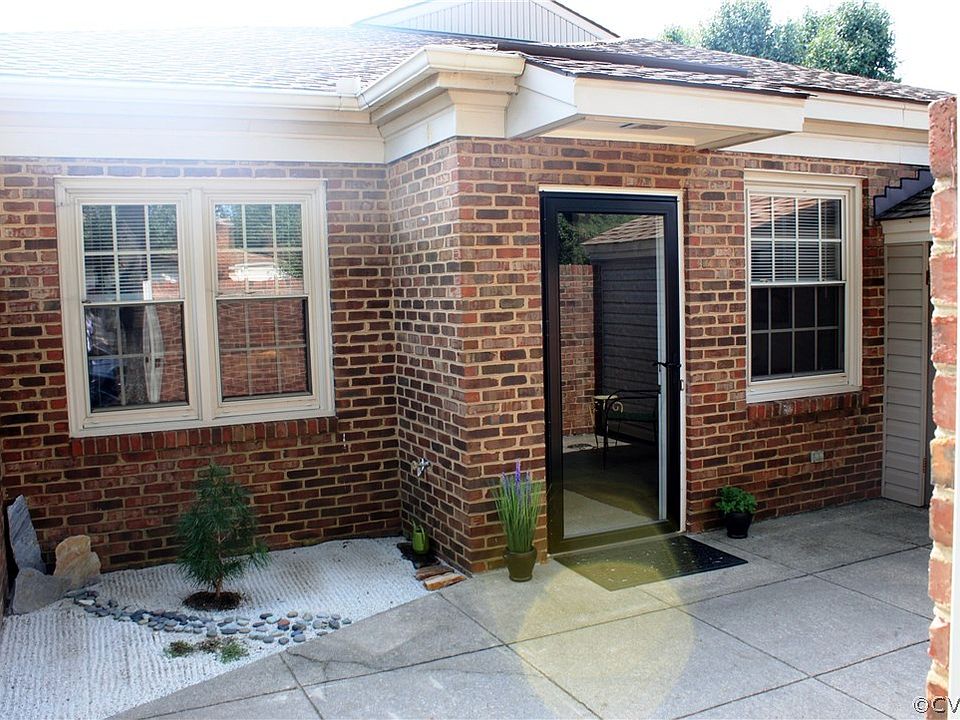 1st image of 1 Trotter Mill Close #1