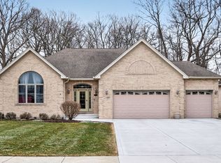 127 Rose Dr, Bloomingdale, IL 60108
