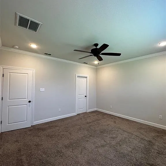 331 Sophia Ln — Photo 13