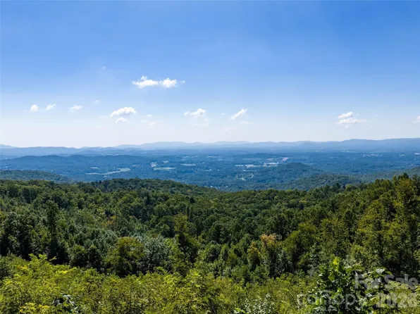 462 E Garden Trl #37, Hendersonville, NC 28792