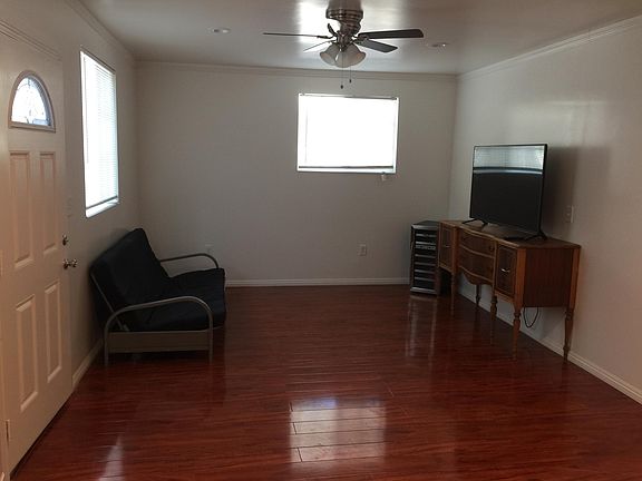 4th image of 4114 Blanchard St