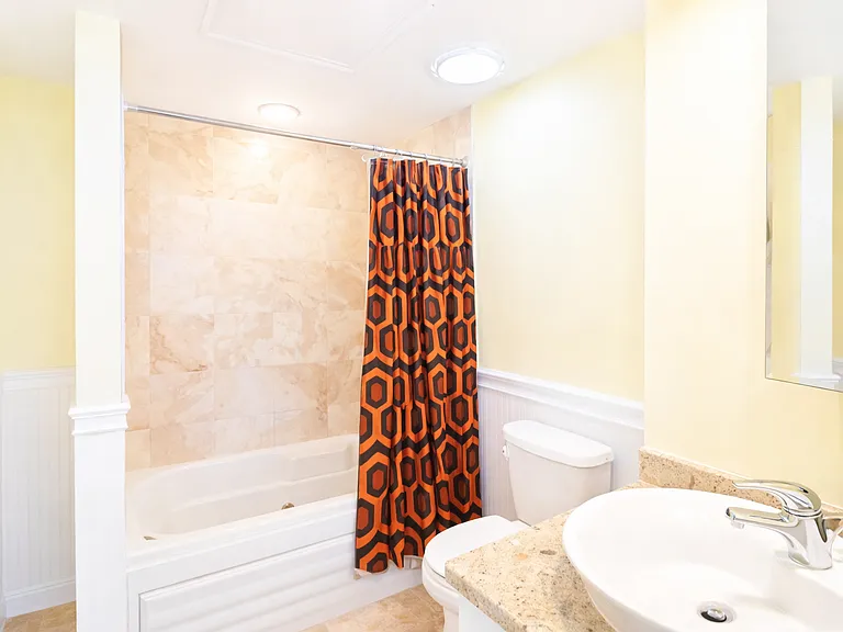 53 Woodward St #3 — Photo 6