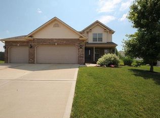 780 Merrifields Dr, O Fallon, IL 62269