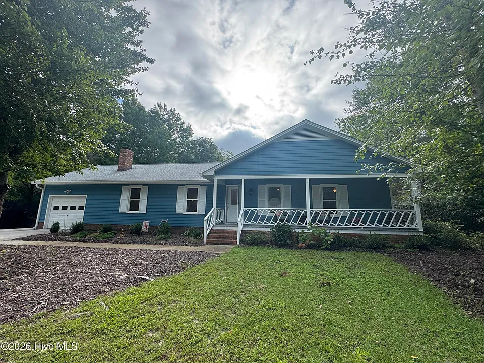 542 Aquarius Dr