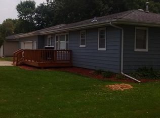 1282 Glynview Trl, Faribault, MN 55021