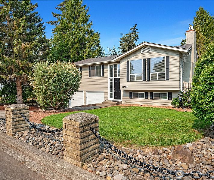 2nd image of 28407 22nd Avenue S