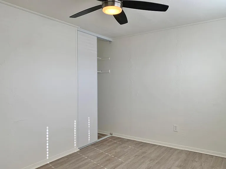 Bedroom (1)