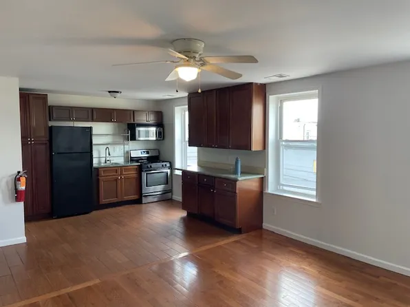 2154 Ridge Ave #3, Philadelphia, PA 19121