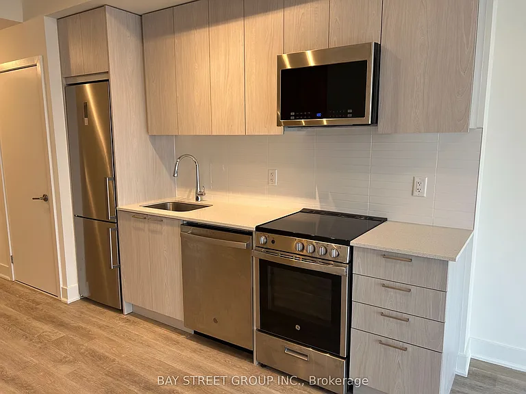 185 Deerfield Rd #612 — Photo 11