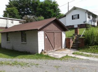 143 Tanis Dr, White Sulphur Springs, WV 24986