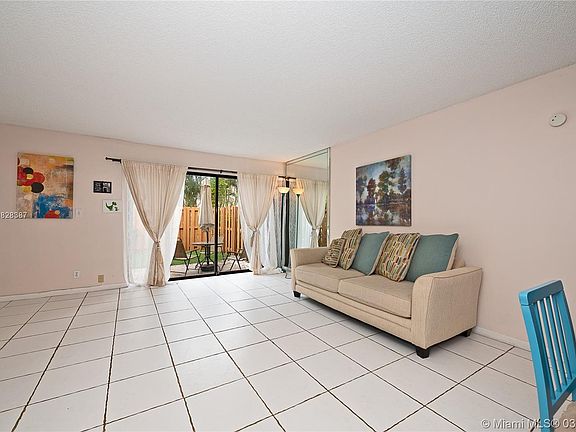 4th image of 7729 Balboa St #7729