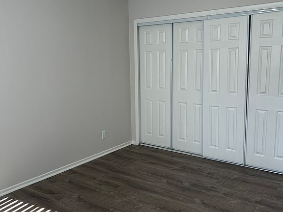 3rd image of 1726 Garfield Pl APT 23