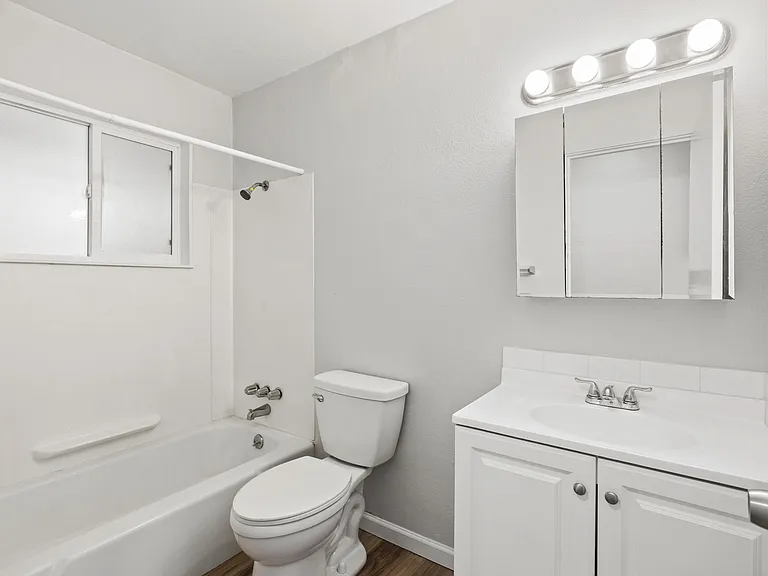 Panorama Manor — Photo 7