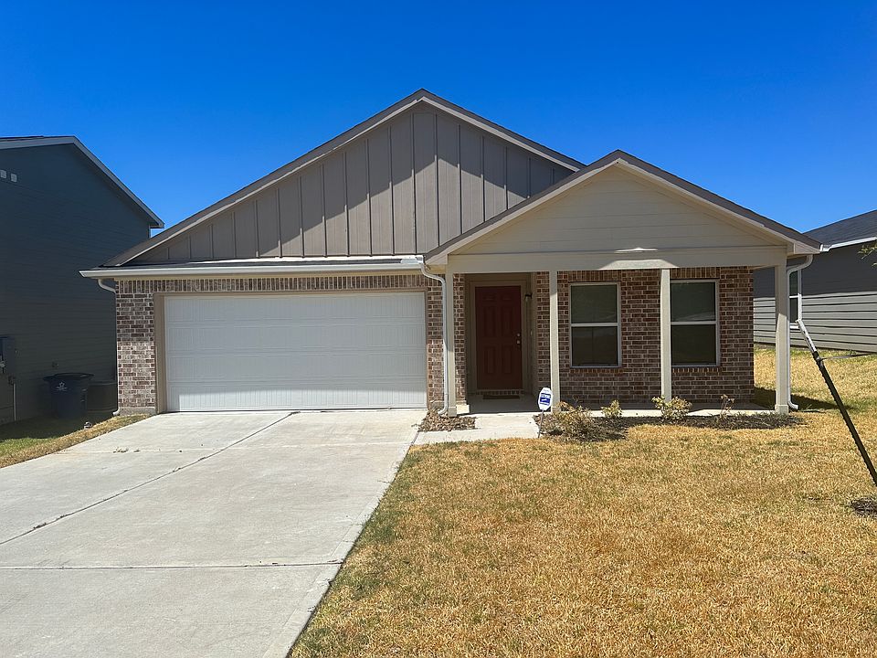 1st image of 13020 N Green Wing Cir