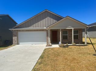 13020 N Green Wing Cir, Willis, TX 77318