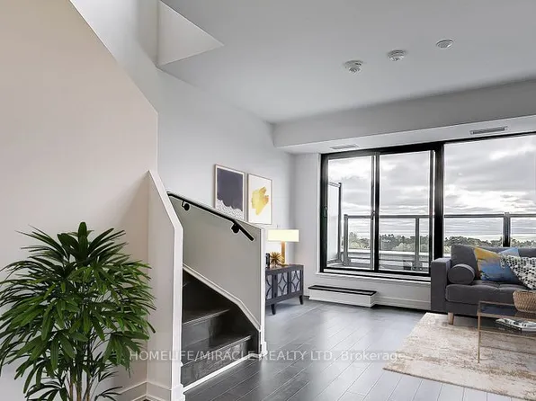 2799 Kingston Rd #923, Toronto, ON M1M 1N1