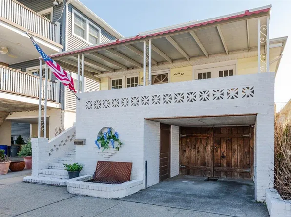 92 Connecticut Avenue, Long Beach, NY 11561