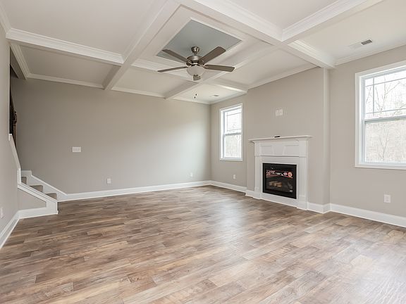 2nd image of 1272 Black Oak Cir