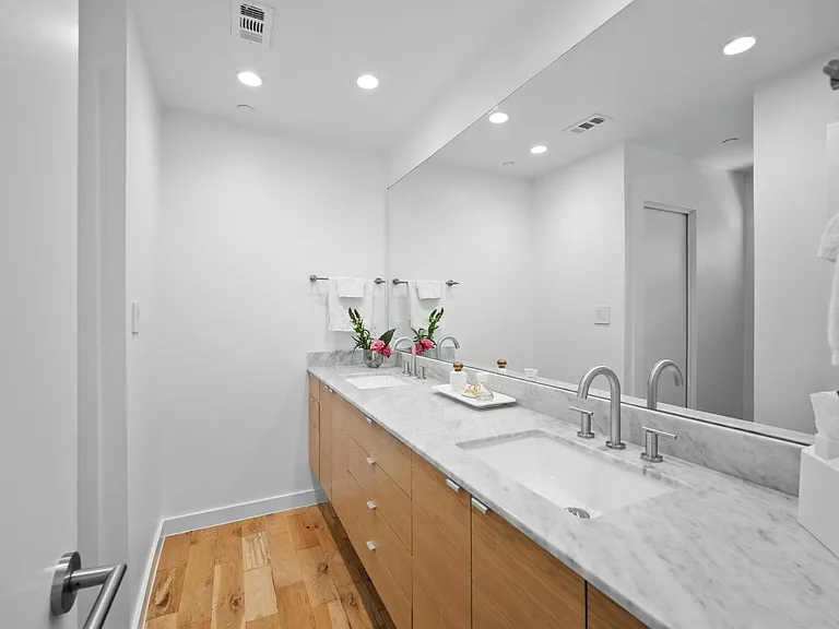 10 Inwood Oaks Dr — Photo 32