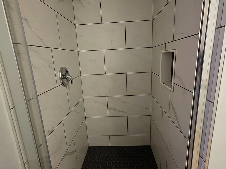 331 Phillip Murray Ave #BASEMENT — Photo 8