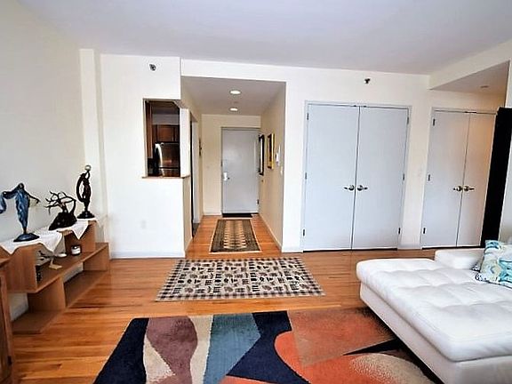 5th image of 41-08 Queens Blvd #3C
