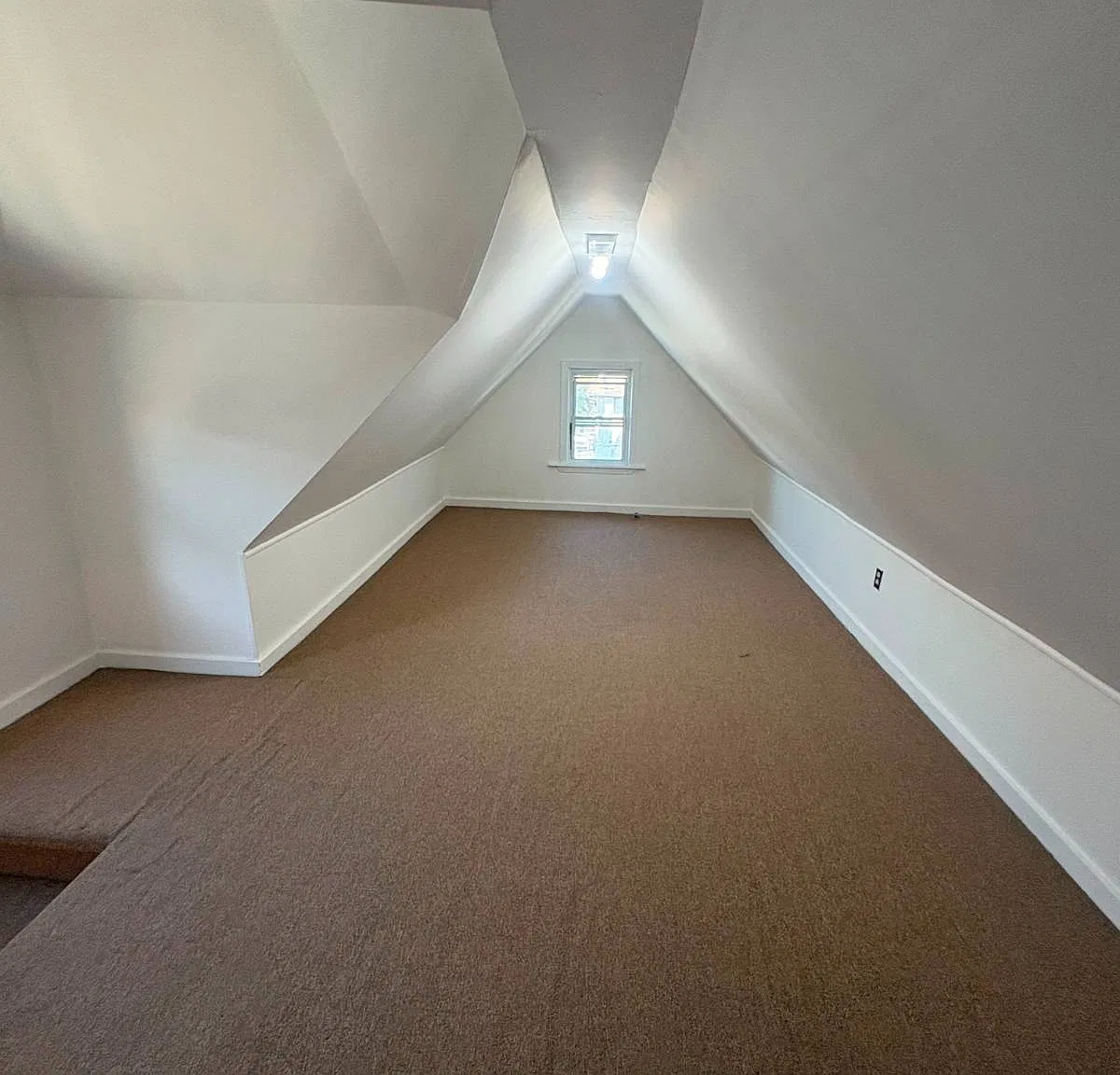 2 bed, 1.0 bath, $2,900 — Photo 3