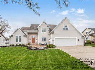 3437 40th St SW, Grandville, MI