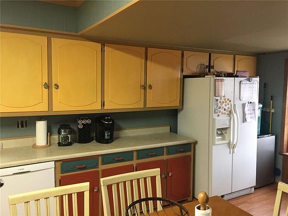 5th image of 1406 Park St