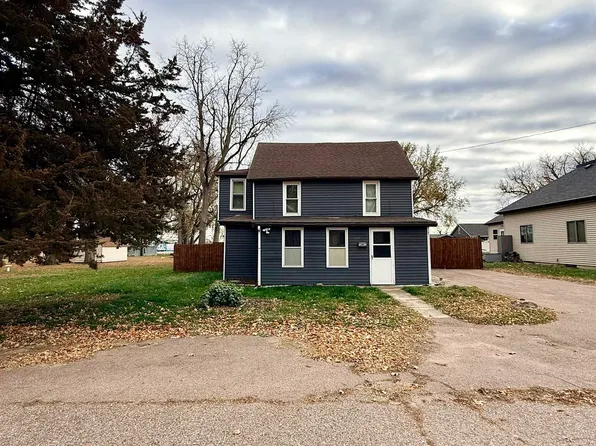 320 Webster St, Merrill, IA 51038