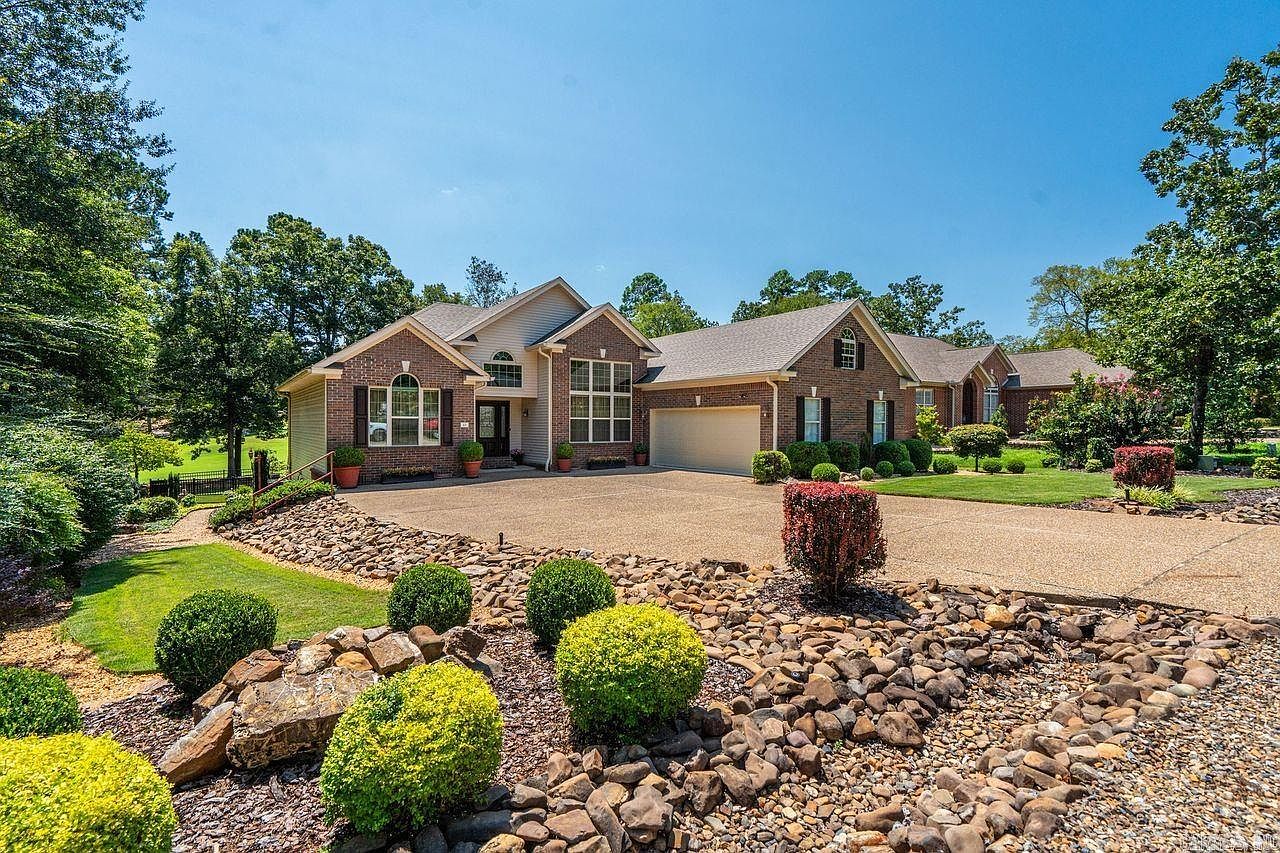 13 Fachado Dr — Ponce de Leon Golf Course