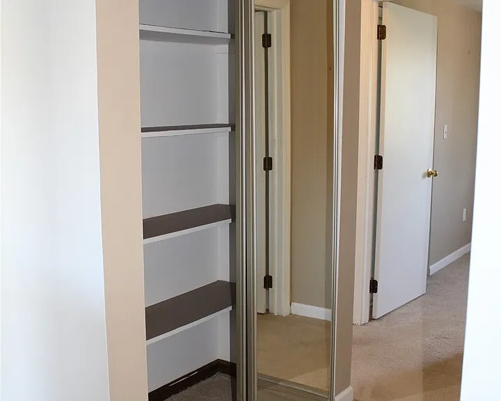 3948 Ridge Lea Rd #D — Photo 8
