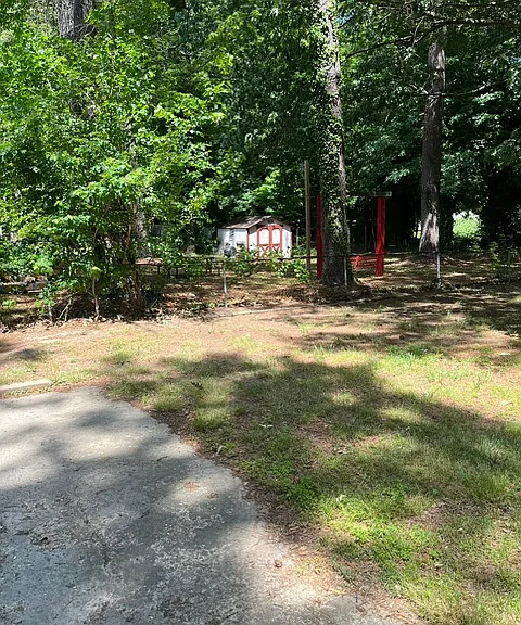 428 Eastwood Dr — Photo 17