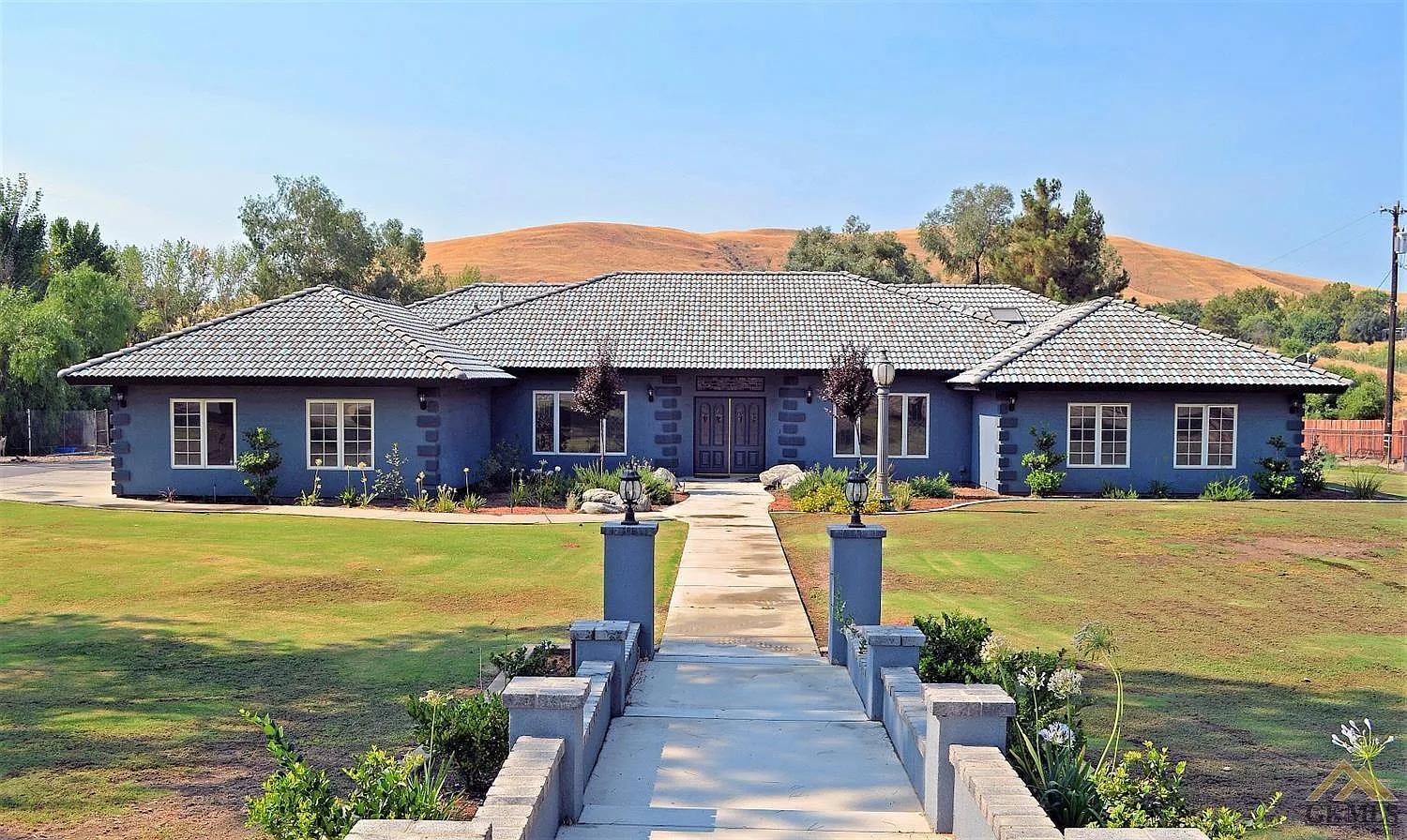 10821 Olcese Rd photo 1