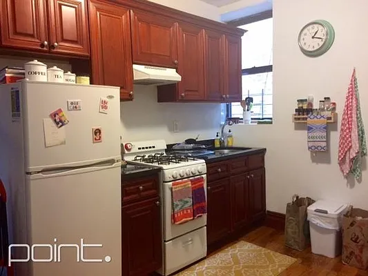 Rented by Point NYC | media 22