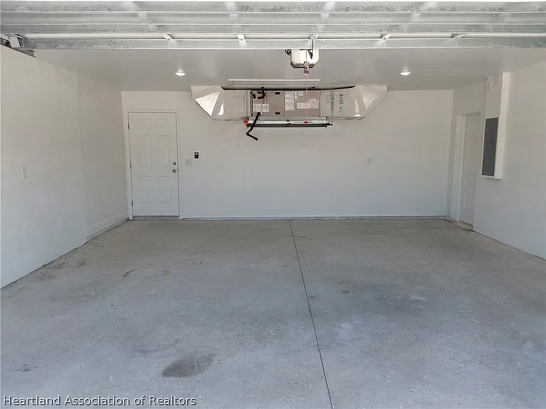 3040 Buttercup Ln — Photo 9