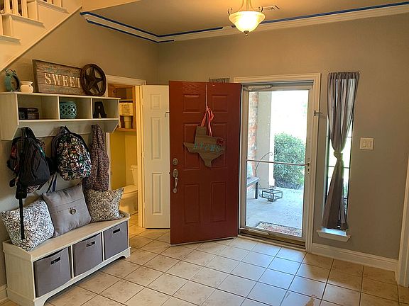 5th image of 212 Alexander Ln