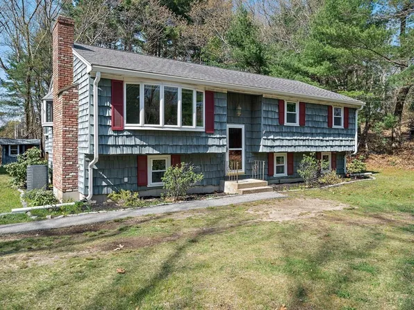 61 Orchard Rd, Marshfield, MA 02050