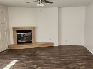 6013 Fairfax Rd, Bakersfield, CA 93306